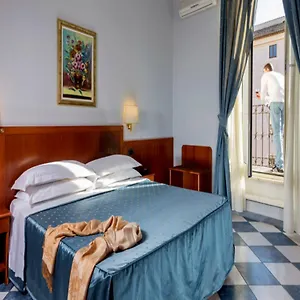 https://affittacamere-centro-cavour.it-romehotels.com